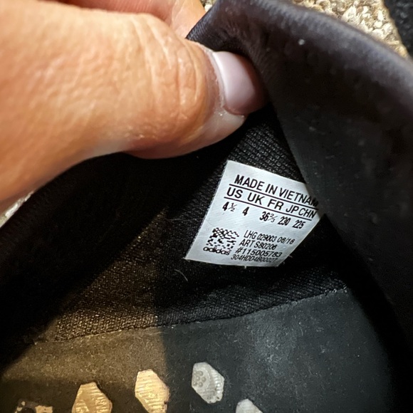 Adidas NMD sneaker - Picture 2 of 5